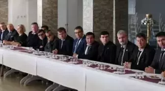 Çanakkale Valisi Toraman, Gelibolu'da muhtarlarla buluştu