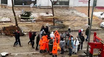 Gaziantep'te 49 kişinin öldüğü Emre Apartmanı davasında 4 sanığa tahliye