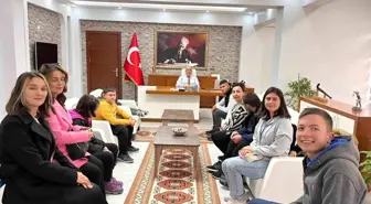 Kaymakam İlhan, özel öğrencileri ağırladı