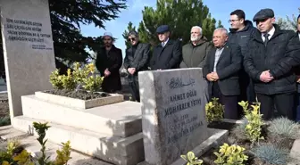 Kırşehir'de Muharrem Ertaş kabri Başında Anıldı