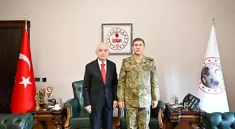 1. Ordu Komutanı Orgeneral Bahtiyar Ersay'dan Kırklareli Valisi Uğur Turan'a ziyaret