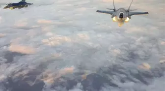 ABD'ye ait F-16 savaş uçağı düştü