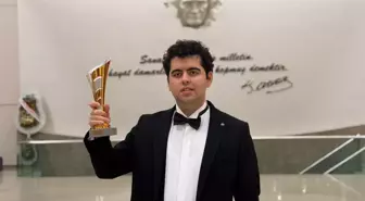 Akordiyon çalan otizmli Çağrıhan'a dünya 3'üncülüğü ödülü