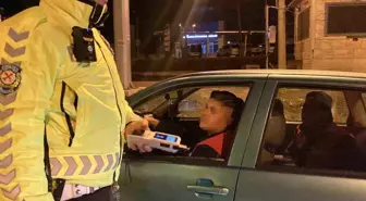 Alkollü otomobil kullanan gencin ehliyetine 6 ay el konuldu