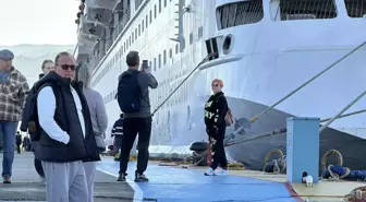 Amasra Limanı'na 89. kez kruvaziyer geldi