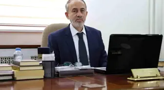 Başvaiz Saffet Bölükbaşı: 'Yapay zekâyı kullanarak 'yanlış ve zararlı içerikler üretmek' haramdır caiz değildir'