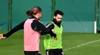 Beşiktaş'ta Rafa Silva, takımla birlikte çalıştı