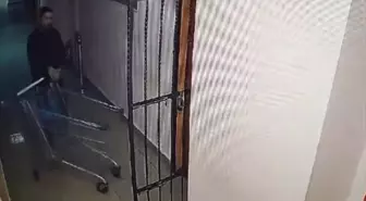 Büyükçekmece Cumhuriyet Başsavcılığının emanet kasasının soyulmasına ilişkin görüntülere ulaşıldı