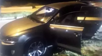 Dur ihtarına uymayan sürücü kovalamaca sonrası polise çarptı: 1 polis yaralandı