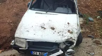 Elazığ'da takla atan otomobilin sürücüsü yaralandı