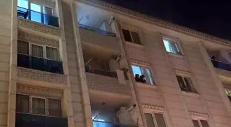 Esenyurt'ta 5 katlı binada yangın paniği: Bina tahliye edildi
