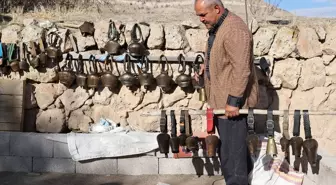 Eski çobanın sıra dışı çan koleksiyonu