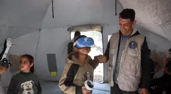 Gazze'de savaş travması yaşayan çocuklar sanal gerçeklikle rehabilite ediliyor