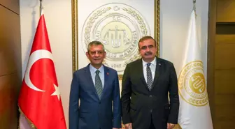 Özgür Özel'den, Uyuşmazlık Mahkemesi Başkanı Güleç'e ziyaret