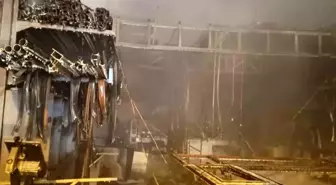 Sanayi sitesinde üretim atölyesi alevlere teslim oldu