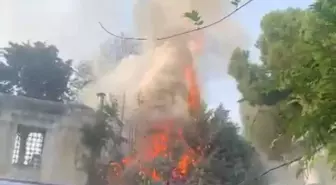 Fatih'te restoranda yangın -1