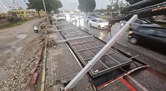 Antalya ve ilçelerinde sağanak etkili oldu (3)