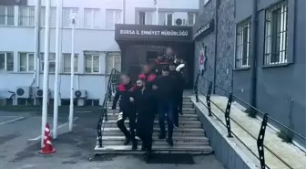 Bursa'da 'servis açmadınız' diye silahlı saldırı düzenleyip 6 kişiyi yaralayan şüphelilere operasyon : 10 şüpheli gözaltına alındı