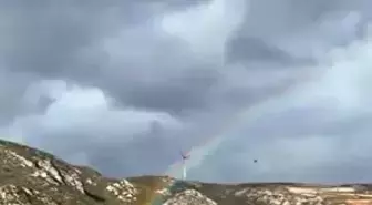 Çocukluk hayali olan gökkuşağının altından dronla geçmeyi denedi