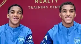 Dünya devi Ekvadorlu ikizleri havada kaptı