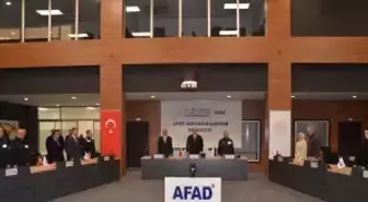 Muş'ta arama kurtarma eğitimi alan 309 AFAD gönüllüsüne sertifikaları verildi