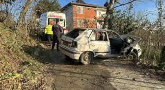 Ordu'da otomobil fındık bahçesine devrildi: Anne ve kızı yaralandı