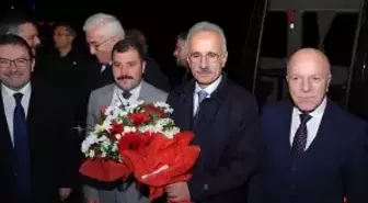 Ulaştırma ve Altyapı Bakanı Uraloğlu, Erzurum'da AK Parti İl Başkanlığı'nda konuştu Açıklaması