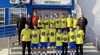 Bu okul futbol branşında üst üste 10 yıldır şampiyon