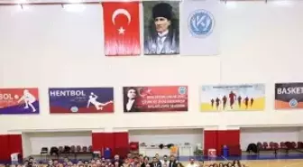 ERÜ Kadın Basketbol Takımı şampiyon oldu