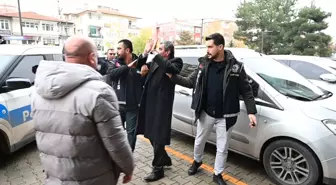 Kırıkkale'de gelini yaralayıp kız kardeşini öldüren şüpheli adliyeye sevk edildi