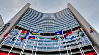 IAEA: Çernobil Nükleer Santrali'nde radyoaktif sızıntıyı önleyen çelik yapı hasar gördü