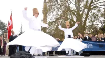 Mevlana'yı anma törenleri, Karaman'daki yürüyüşle başladı