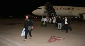 Şırnak'tan umreye giden 220 vatandaş yurda döndü