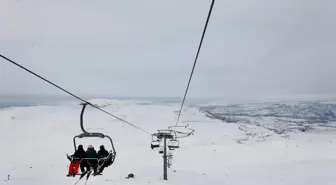 Bingöl Valisi Usta'dan geçici olarak faaliyetleri durdurulan Hesarek Kayak Merkezi'ne ilişkin açıklama Açıklaması