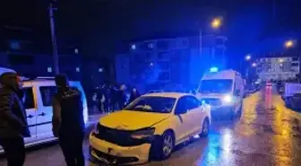 Çorum'da ehliyetsiz sürücünün karıştığı kazada 3 araçta hasar oluştu