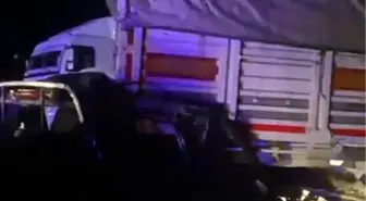 Diyarbakır'da pikap tıra arkadan çarptı: 1 yaralı