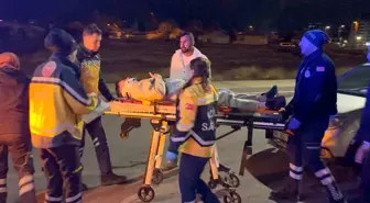 Kaza yapan alkollü sürücü, 'Gazeteci çekerse üflemem' diyerek, ekiplere zorluk çıkardı