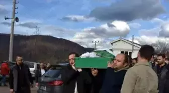 Kazada hayatını kaybeden sürücü toprağa verildi