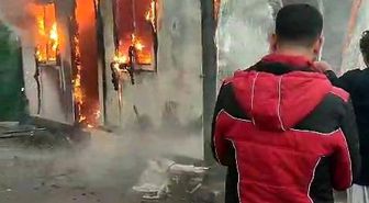 Konteyner alev alev yandı