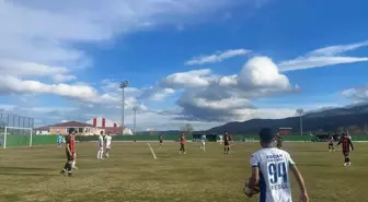 Ladik Belediyespor sahasında Karabük Eflanispor ile berabere kaldı