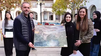 Sancaktepe'de öğrencilerin hazırladığı eserler sergilendi