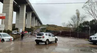 Sarıyer'de Kilyos tüneli inşaatında yağış nedeniyle yol çöktü