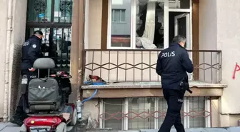 Aksaray'da bir eve düzenlenen baltalı saldırıda 2 kişi yaralandı