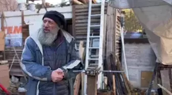 Erzurum'da geri dönüşüm ustası: Atıkları sanata dönüştürüyor