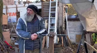 Erzurum'da geri dönüşüm ustası: Atıkları sanata dönüştürüyor