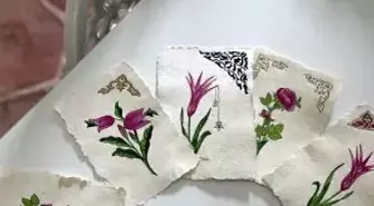 Geleneksel el sanatı Edirnekari'yi kendi ürettiği kağıtlara işliyor