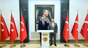 Gençlik ve Spor Bakan Yardımcısı Eminoğlu'dan Eskişehir Valisi Aksoy'a ziyaret