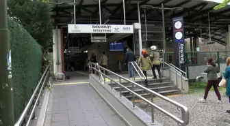 Bakırköy Marmaray İstasyonunda bir kişi raylara düştü; seferlerde aksama yaşandı