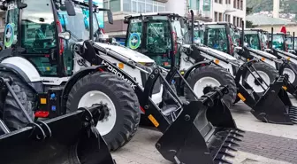 Ordu Büyükşehir Belediyesi 25 yeni iş makinesi aldı