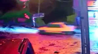 Otomobilin metrelerce aşağı düştüğü o anlar kameraya yansıdı: 2 yaralı